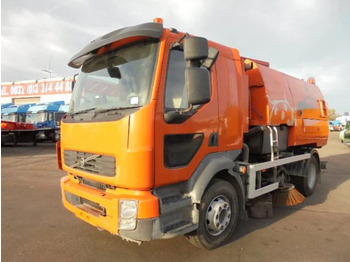 Cestovna čistilica VOLVO FL 250