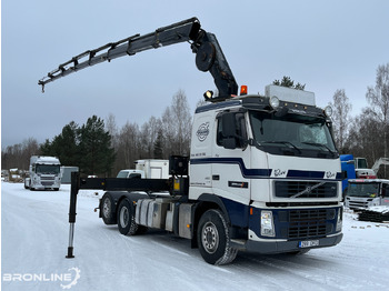 Kamion s kranom VOLVO FM 480