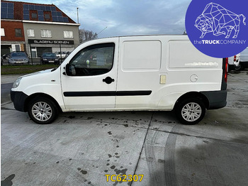 Mali kombi Fiat Doblò 1.3 MULTIJET: slika Mali kombi Fiat Doblò 1.3 MULTIJET