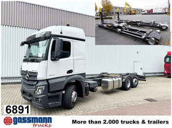 Kamion s kukastom dizalicom MERCEDES-BENZ Actros 2545