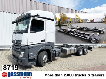 Kamion s kukastom dizalicom MERCEDES-BENZ Actros 2548