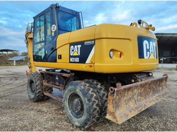 Bager na kotačima CATERPILLAR M316D