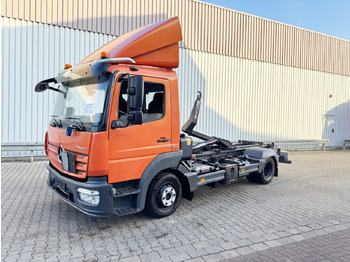 Kamion s kukastom dizalicom MERCEDES-BENZ Atego