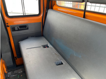 Dostavno vozilo s ravnom platformom, Dostavno vozilo s dvostrukom kabinom Mercedes-Benz Sprinter 308 4x2 Doka Sprinter 308 4x2 Doka: slika Dostavno vozilo s ravnom platformom, Dostavno vozilo s dvostrukom kabinom Mercedes-Benz Sprinter 308 4x2 Doka Sprinter 308 4x2 Doka