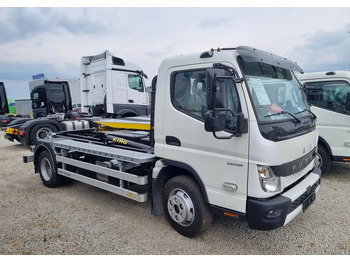 Kamion s kukastom dizalicom FUSO