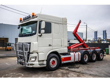 Kamion s kukastom dizalicom DAF XF 510