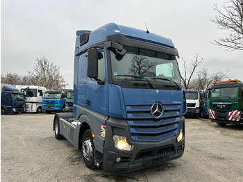 Tegljač MERCEDES-BENZ Actros 18.45 4x2: slika Tegljač MERCEDES-BENZ Actros 18.45 4x2