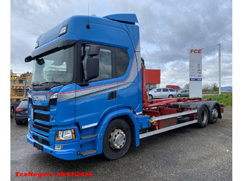 Kamion s kukastom dizalicom SCANIA G 450