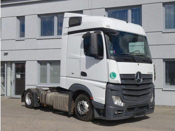 Tegljač Mercedes-Benz Actros 1843 Lowdeck Lowliner: slika Tegljač Mercedes-Benz Actros 1843 Lowdeck Lowliner