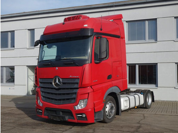 Tegljač MERCEDES-BENZ Actros 1845