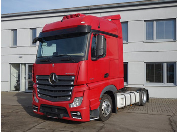 Tegljač MERCEDES-BENZ Actros 1845