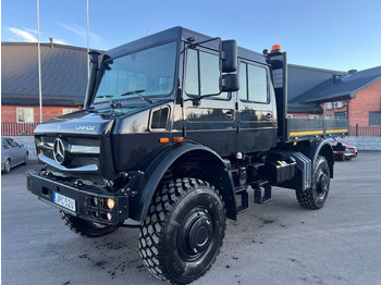 Kamion s otvorenim sandukom UNIMOG