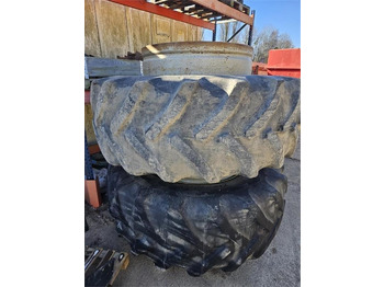 Kompletan kotač za Poljoprivredni strojevi Goodyear 710/70R42 med 10 låse: slika Kompletan kotač za Poljoprivredni strojevi Goodyear 710/70R42 med 10 låse