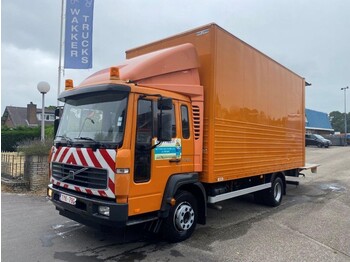 Kamion sandučar VOLVO FL 180