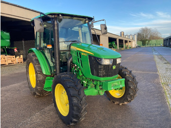 Traktor JOHN DEERE 5075E