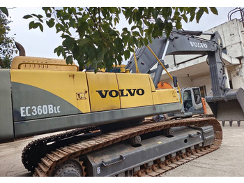 Bager gusjeničar VOLVO EC360BLC