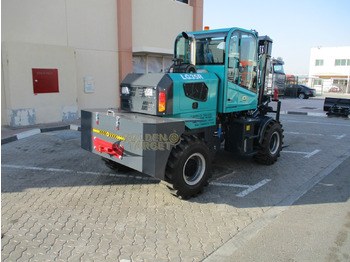 Novi Diesel viličar LGCM LG35R Rough Terrain Forklift: slika Novi Diesel viličar LGCM LG35R Rough Terrain Forklift