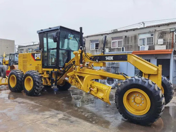 Grejder CATERPILLAR 120H