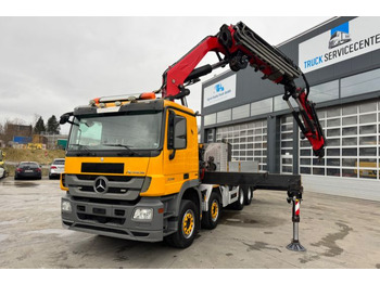 Kamion s kranom MERCEDES-BENZ Actros