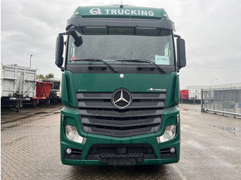 Tegljač Mercedes-Benz Actros 1845: slika Tegljač Mercedes-Benz Actros 1845