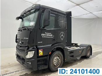 Tegljač MERCEDES-BENZ Actros 1945