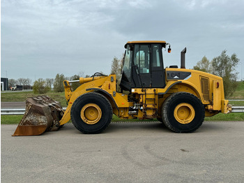 Utovarivač na kotačima CATERPILLAR 950H