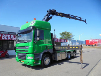 Kamion s kranom DAF CF 85 360