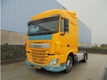 Tegljač DAF XF 440