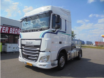 Tegljač DAF XF 440