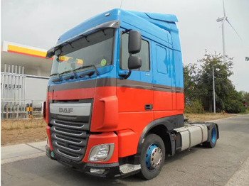 Tegljač DAF XF 440