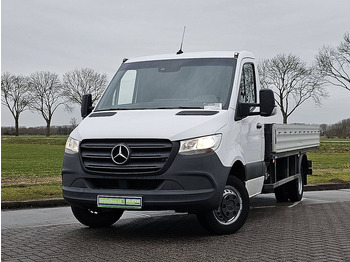 Dostavno vozilo s ravnom platformom MERCEDES-BENZ Sprinter 516