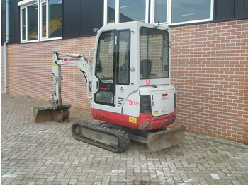 Mini bager Takeuchi TB016: slika Mini bager Takeuchi TB016