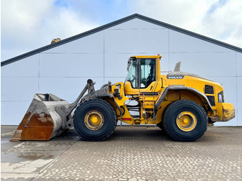 Utovarivač na kotačima VOLVO L220H