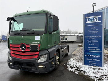 Tegljač MERCEDES-BENZ Actros 1843