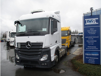 Tegljač MERCEDES-BENZ Actros 1845