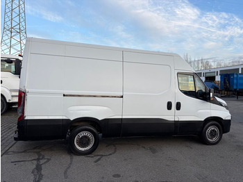 Furgon Iveco Daily 35S130 Klima: slika Furgon Iveco Daily 35S130 Klima