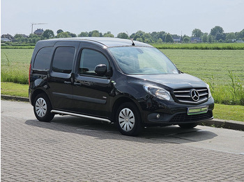 Mali kombi Mercedes-Benz Citan 111 CDI: slika Mali kombi Mercedes-Benz Citan 111 CDI