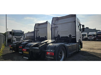 Tegljač Scania R450: slika Tegljač Scania R450