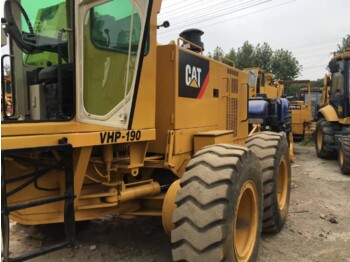 Grejder CATERPILLAR 140H