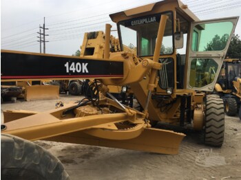 Grejder CATERPILLAR 140K: slika Grejder CATERPILLAR 140K