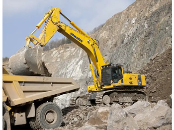 Bager KOMATSU PC600