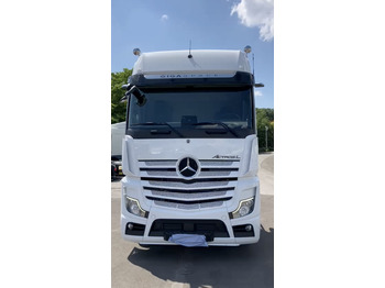 Tegljač MERCEDES-BENZ Actros 1848