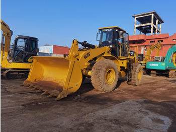 Utovarivač na kotačima CATERPILLAR 966F