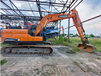 Bager gusjeničar DOOSAN DX140LC-5