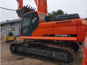 Bager gusjeničar DOOSAN DX225LC