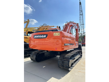 Bager gusjeničar DOOSAN Doosan DX225LC Crawler excavator: slika Bager gusjeničar DOOSAN Doosan DX225LC Crawler excavator