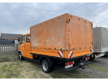 Kamion s ceradom Mercedes-Benz Inny Mercedes-Benz Vario 614 Brygadówka skrzynia plandeka 6-oso doka dokka 2004: slika Kamion s ceradom Mercedes-Benz Inny Mercedes-Benz Vario 614 Brygadówka skrzynia plandeka 6-oso doka dokka 2004