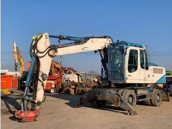 Bager na kotačima LIEBHERR A 914