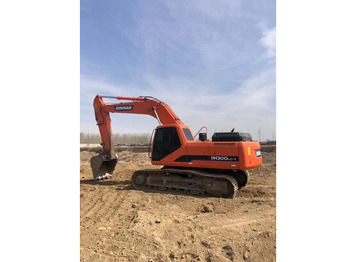 Bager gusjeničar DOOSAN DH300