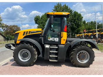 Traktor JCB JCB Fastrac 3230 Xtra: slika Traktor JCB JCB Fastrac 3230 Xtra